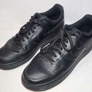 Men's Black Sneakers